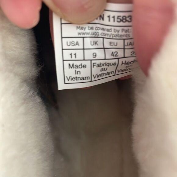 UGG Classic Ultra Mini New Heights Boots Chestnut USA Women Size 11/UK 9/EU 42 - Picture 12 of 12